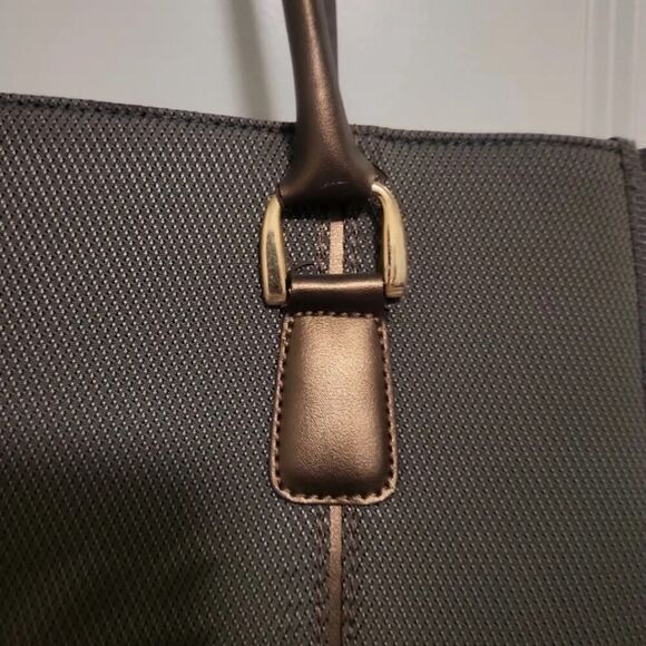 DVF Diane Von Furstenberg Tote Bag Olive Green and Brown - Picture 10 of 14